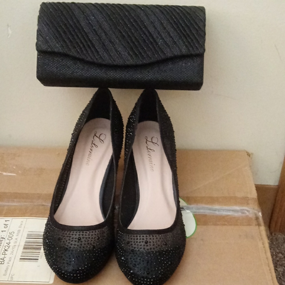 Clutch and shoes